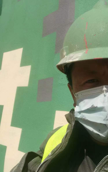 遂宁迷彩漆未完全固化；